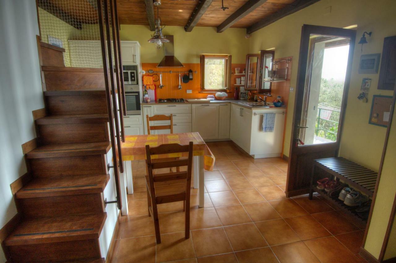 Il Sole Di Valletonda Holiday House Корнилья Экстерьер фото