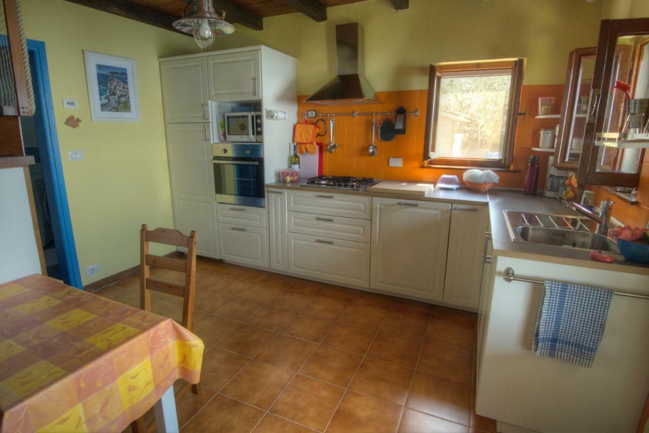 Il Sole Di Valletonda Holiday House Корнилья Экстерьер фото